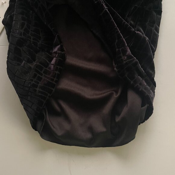H Halston Womens Size XS/TP Black Velvet Off The Shoulder Textured Blouse NWT - Picture 10 of 10